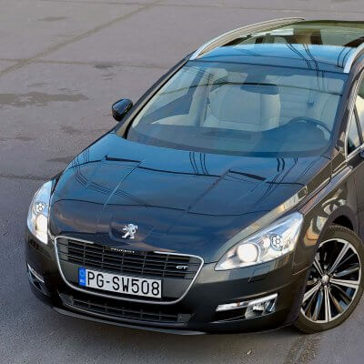 Peugeot 508 SW 2011