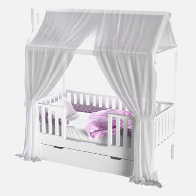 Children&rsquos Bed House Lynn &ndash Entrance in the Cent