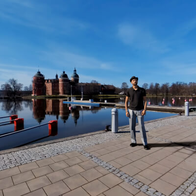 Instant Extras - City Life Vol 2 - Casual Man Standing