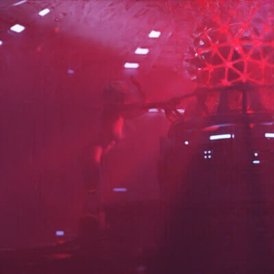 Alone in a gigantic Spaceship 4