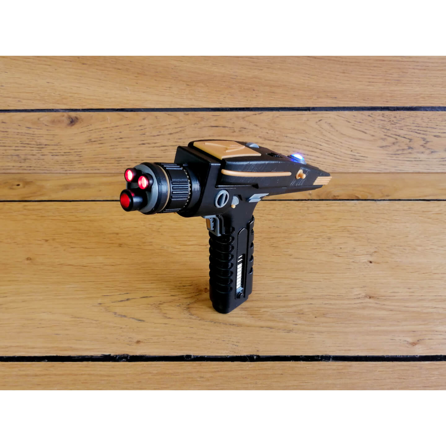 Discovery Phaser - Star Trek - Printable 3d model - STL file